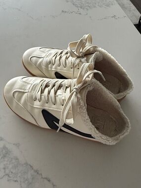 Dolce Vita Cream Shearling Lined Sneakers with Black Accent